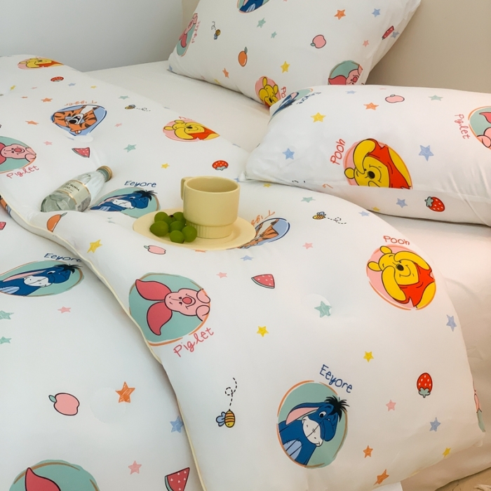 91家纺网 家纺一手货源 找家纺 星期八 2022新款迪士尼春秋被冬被 维尼家族