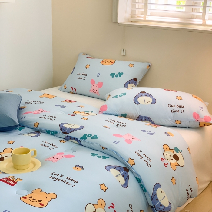 91家纺网 家纺一手货源 找家纺 星期八 2022新款迪士尼春秋被冬被 维尼乐园