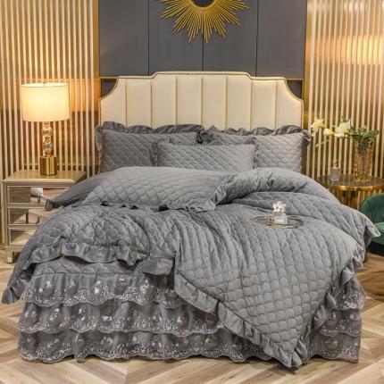 91家纺网 家纺一手货源 找家纺 总青竹苑水晶绒绗缝床裙绗缝被套款四件套牛奶绒加厚保暖被罩床罩