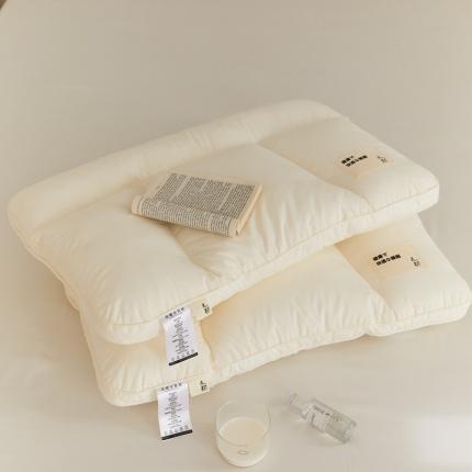 91家纺网 家纺一手货源 找家纺 （总）伟邦枕芯 2023新款40支全棉磨毛质原本色三分区枕