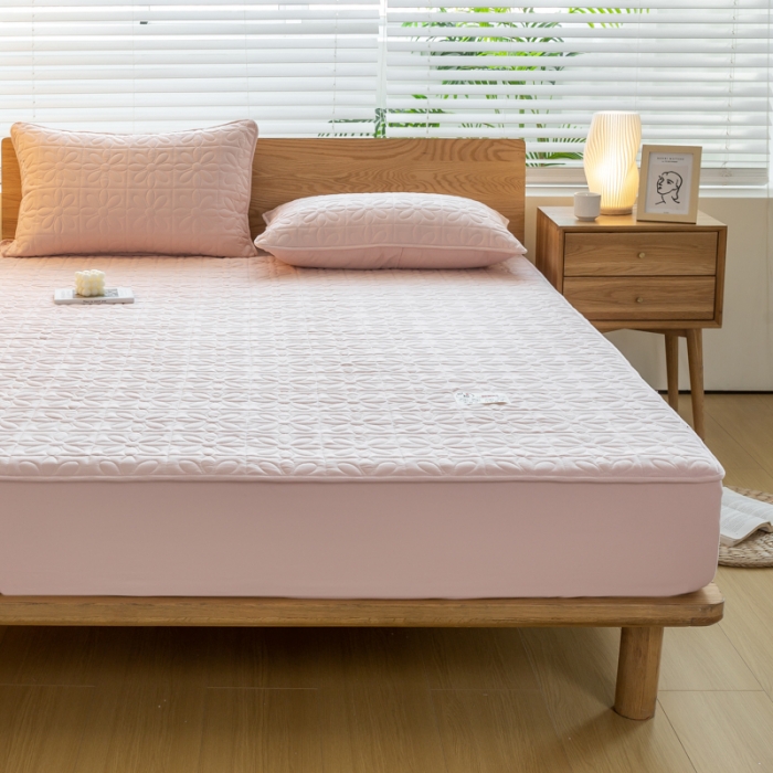 91家纺网 家纺一手货源 找家纺 给笠 2023新款A类原棉夹棉大豆床笠 幸运格-淡粉