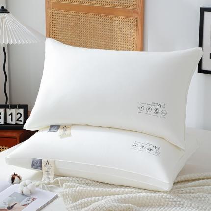 91家纺网 家纺一手货源 找家纺 （总）仁宇枕业 2022新款A类双边酒店羽丝绒枕头