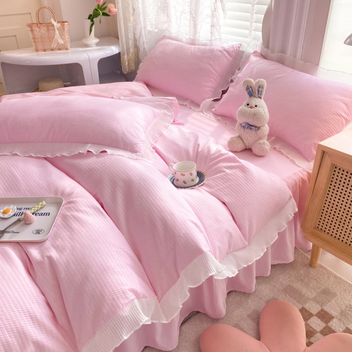 91家纺网 家纺一手货源 找家纺 慕澄家纺 2022新款华夫格雪纺花边四件套 樱花粉