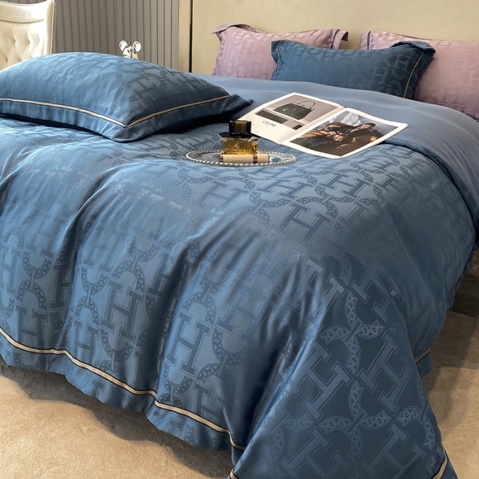 91家纺网 家纺一手货源 找家纺 优悦生活馆 2024新款工艺款提花磨毛四件套 格拉迪斯-宾利蓝