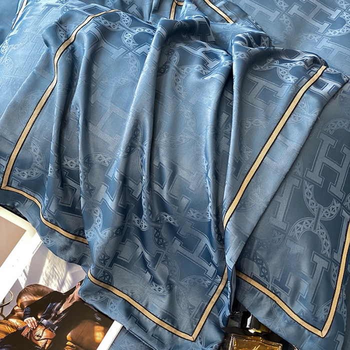 91家纺网 家纺一手货源 找家纺 优悦生活馆 2024新款工艺款提花磨毛四件套 格拉迪斯-宾利蓝