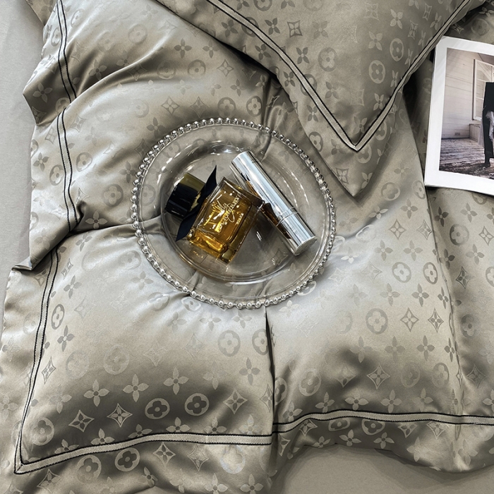 91家纺网 家纺一手货源 找家纺 优悦生活馆 2024新款工艺款提花磨毛四件套 路易世家-灰