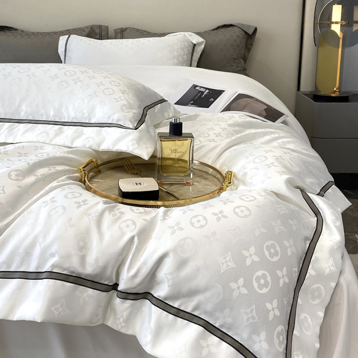 91家纺网 家纺一手货源 找家纺 优悦生活馆 2024新款工艺款提花磨毛四件套 路易世家-米白