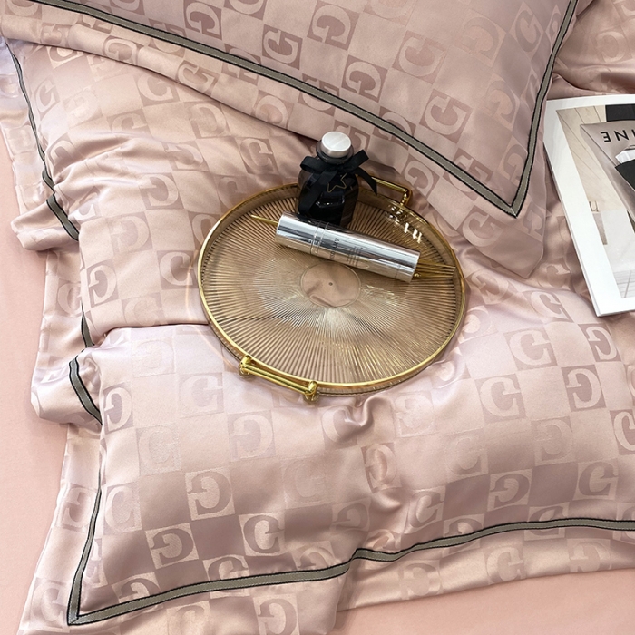 91家纺网 家纺一手货源 找家纺 优悦生活馆 2024新款工艺款提花磨毛四件套 马丁-豆沙