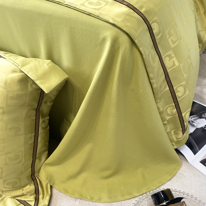 91家纺网 家纺一手货源 找家纺 优悦生活馆 2024新款工艺款提花磨毛四件套 马丁-芥绿