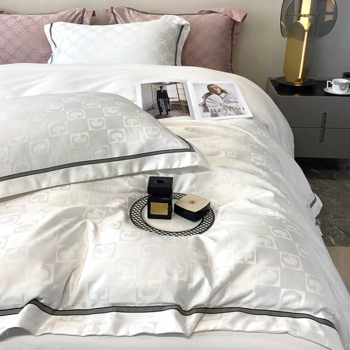 91家纺网 家纺一手货源 找家纺 优悦生活馆 2024新款工艺款提花磨毛四件套 马丁-米白