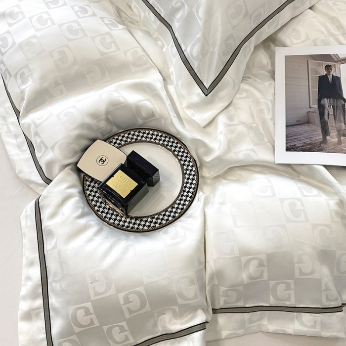 91家纺网 家纺一手货源 找家纺 优悦生活馆 2024新款工艺款提花磨毛四件套 马丁-米白