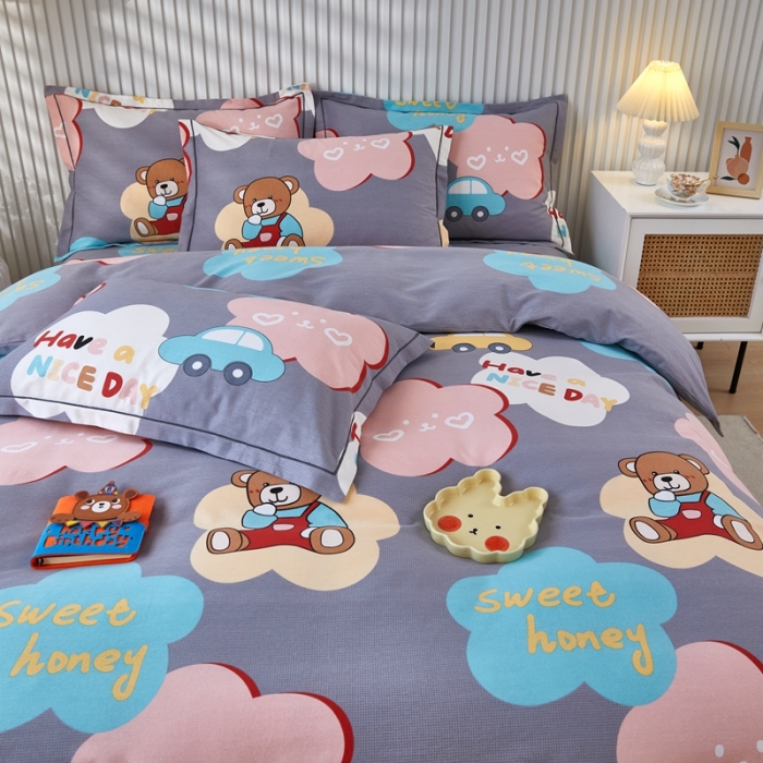 91家纺网 家纺一手货源 找家纺 杜先生 2023新款全棉加厚磨毛系列四件套浪漫小熊-灰