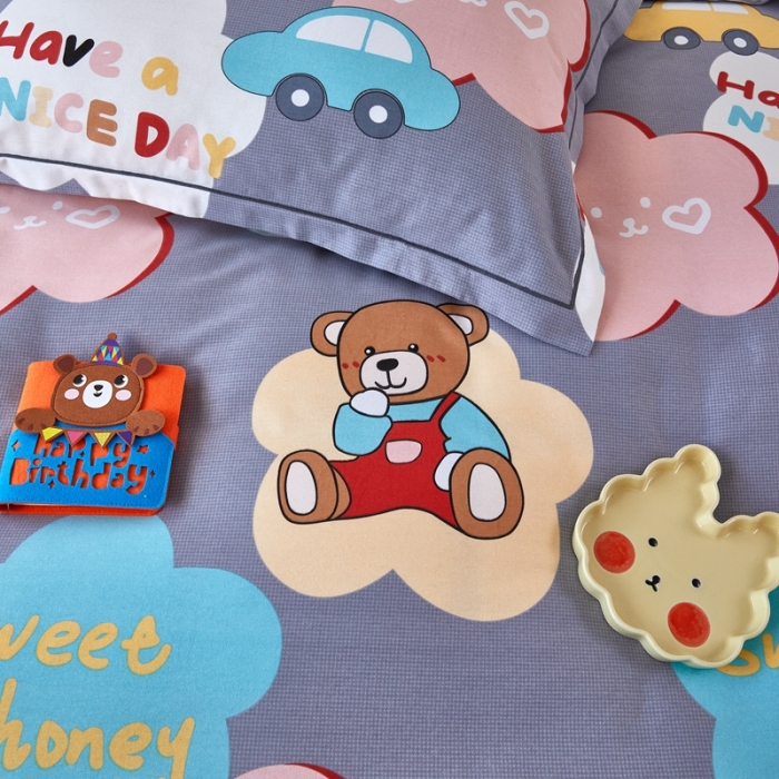 91家纺网 家纺一手货源 找家纺 杜先生 2023新款全棉加厚磨毛系列四件套浪漫小熊-灰