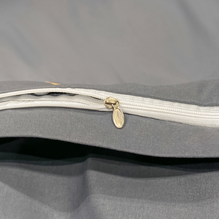 91家纺网 家纺一手货源 找家纺 靓生活2022新款磨毛刺绣四件套轻奢风 伯尔曼-爵士灰