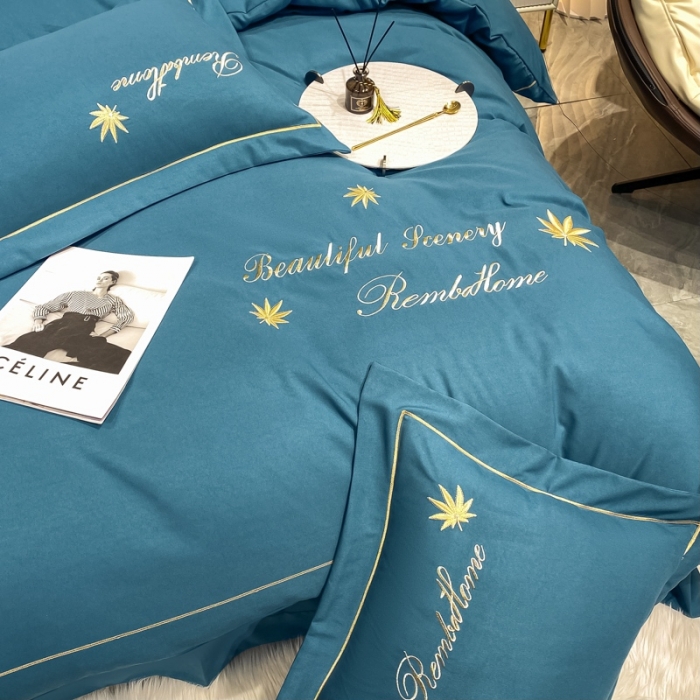 91家纺网 家纺一手货源 找家纺 靓生活2022新款磨毛刺绣四件套轻奢风 伯尔曼-琉璃蓝