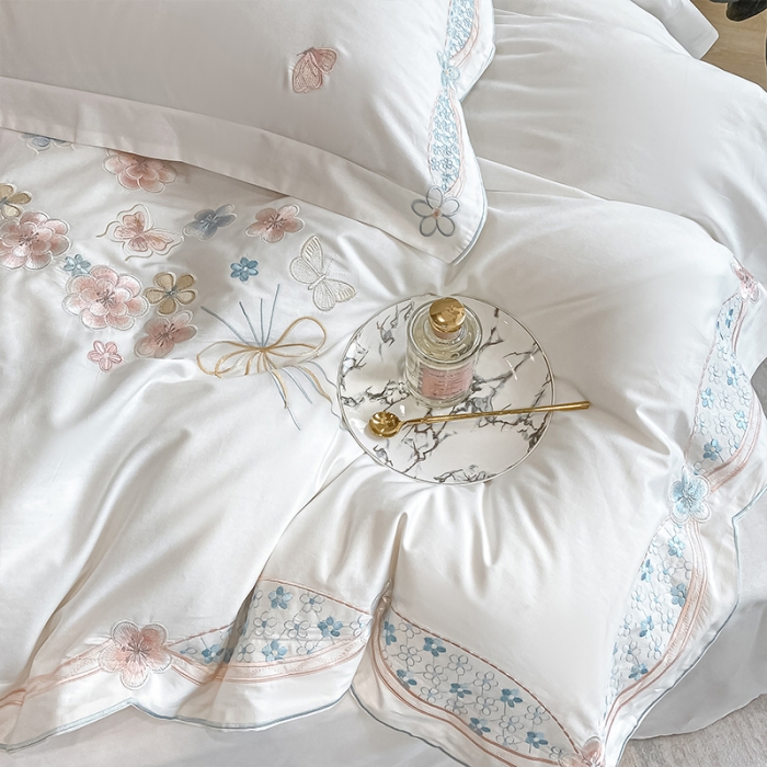 91家纺网 家纺一手货源 找家纺 理想家 2022新款13372全棉刺绣四件套-手捧花 白