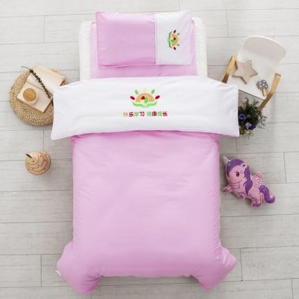 91家纺网 家纺一手货源 找家纺 总 乐秀 2022新款绣花款40支全棉幼儿园被子三件套六件套