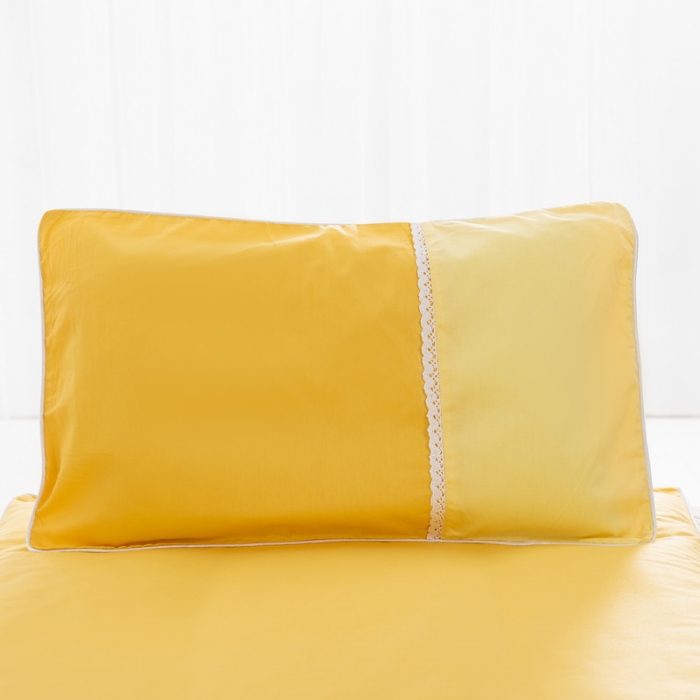 91家纺网 家纺一手货源 找家纺 乐秀22新款绣花款40支全棉幼儿园被子三件套六件套 三拼-黄