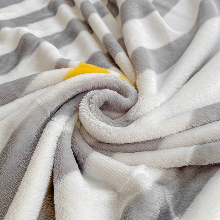 91家纺网 家纺一手货源 找家纺 （总）慕尚家纺 2022新款300g雪绒绒牛奶毛毯