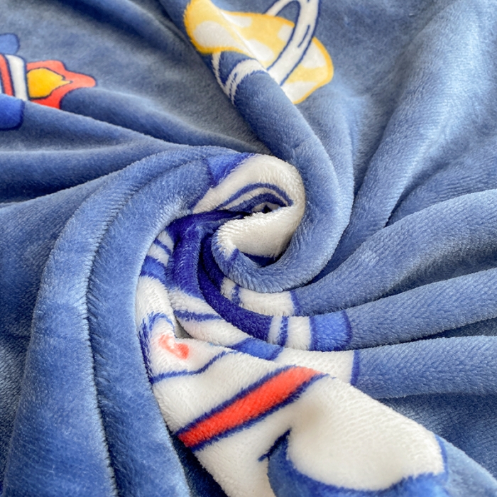 91家纺网 家纺一手货源 找家纺 慕尚家纺 2022新款300g雪绒绒牛奶毛毯 太空人