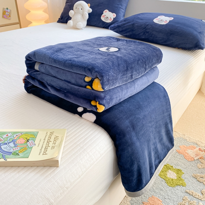 91家纺网 家纺一手货源 找家纺 慕尚家纺 2022新款300g雪绒绒牛奶毛毯 淘气熊