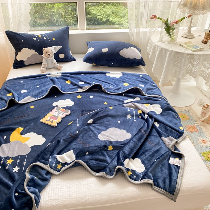 91家纺网 家纺一手货源 找家纺 慕尚家纺 2022新款300g雪绒绒牛奶毛毯 星云