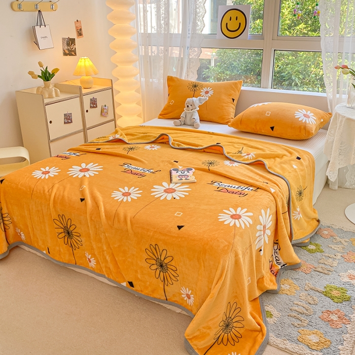 91家纺网 家纺一手货源 找家纺 慕尚家纺 2022新款300g雪绒绒牛奶毛毯 幸运花