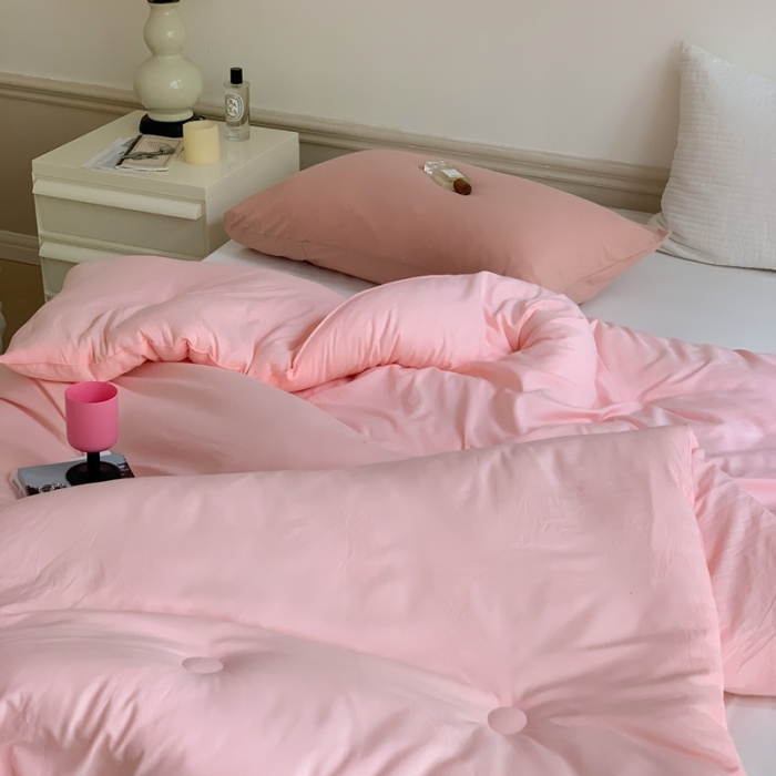 91家纺网 家纺一手货源 找家纺 星期八2022新款水洗棉纯色春夏秋冬被 粉色