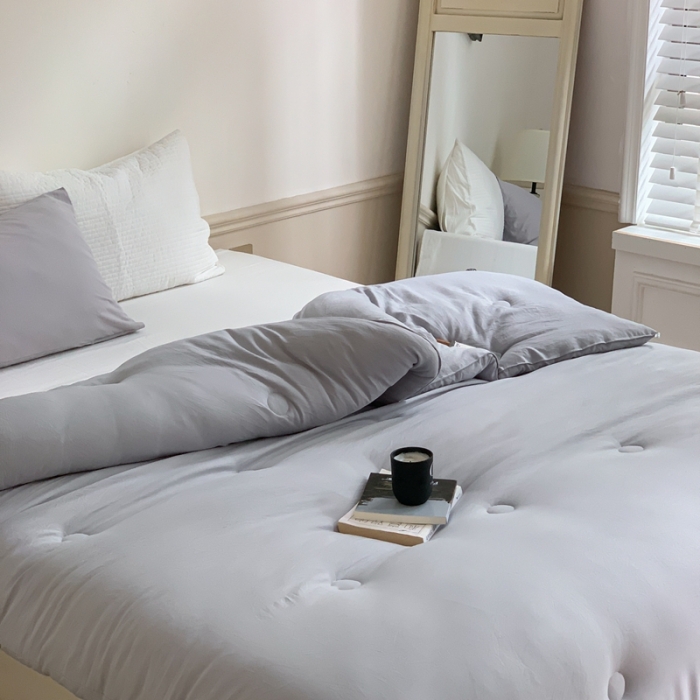 91家纺网 家纺一手货源 找家纺 星期八2022新款水洗棉纯色春夏秋冬被 灰色