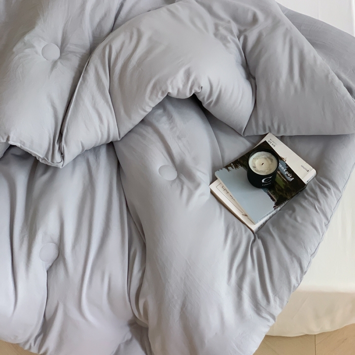 91家纺网 家纺一手货源 找家纺 星期八2022新款水洗棉纯色春夏秋冬被 灰色