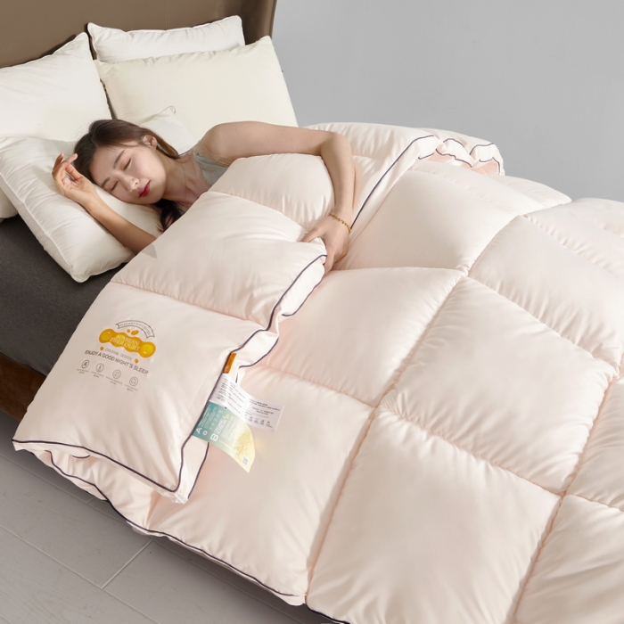 91家纺网 家纺一手货源 找家纺 卡派2023新款方格立体和单边亲肤大豆四季被立体方格被-玉色