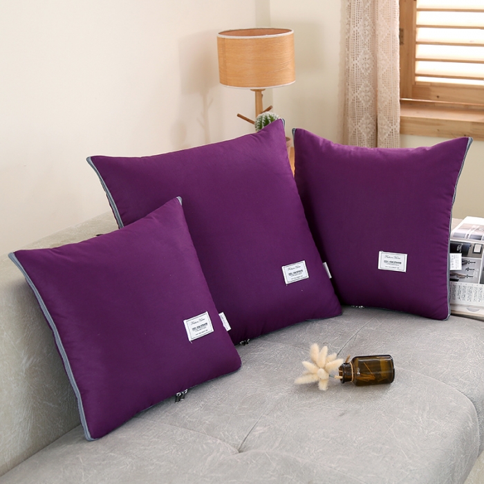 91家纺网 家纺一手货源 找家纺 照世家纺 2022新款13372全棉贴布绣系列抱枕被 帝王紫