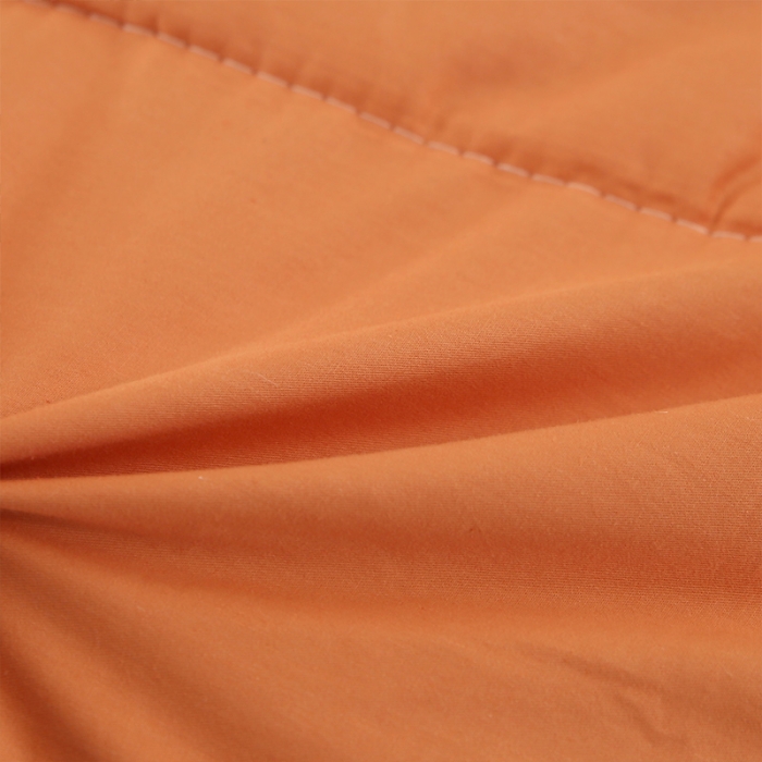 91家纺网 家纺一手货源 找家纺 照世家纺 2022新款13372全棉贴布绣系列抱枕被 橘黄