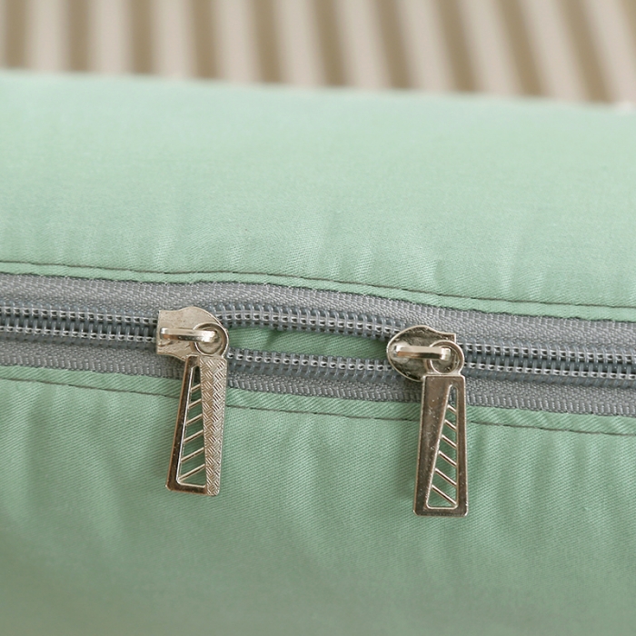 91家纺网 家纺一手货源 找家纺 照世家纺 2022新款13372全棉贴布绣系列抱枕被 绿色