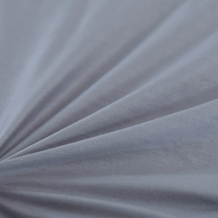 91家纺网 家纺一手货源 找家纺 照世家纺 2022新款13372全棉贴布绣系列抱枕被 浅灰