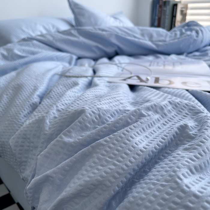 91家纺网 家纺一手货源 找家纺 曼谷 新款泡泡四件套博主同款立体小泡芙四件套 浅蓝泡泡