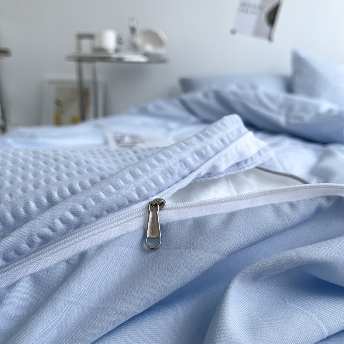 91家纺网 家纺一手货源 找家纺 曼谷 新款泡泡四件套博主同款立体小泡芙四件套 浅蓝泡泡