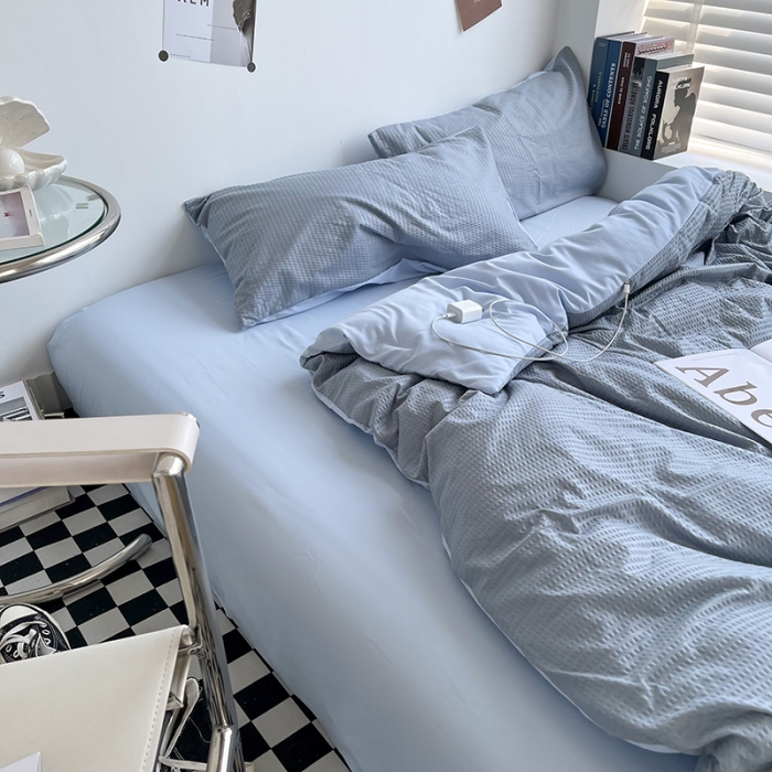 91家纺网 家纺一手货源 找家纺 曼谷 新款泡泡四件套博主同款立体小泡芙四件套 雾蓝泡泡