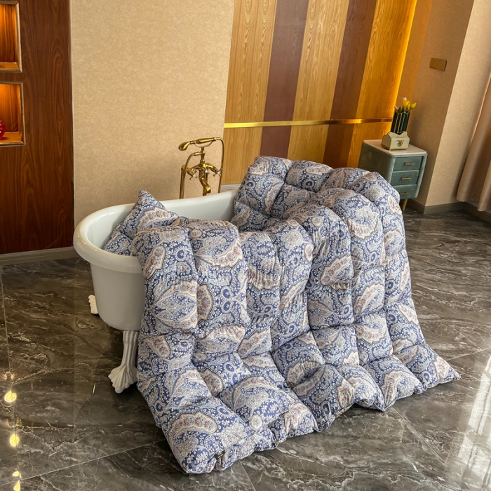 91家纺网 家纺一手货源 找家纺 织梦人95级鹅绒被120支全棉活性印花大量现货韦睿斯-宝蓝