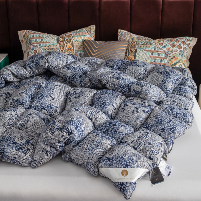 91家纺网 家纺一手货源 找家纺 织梦人羽绒被95级鹅绒被120支全棉活性印花现货巴洛克-宝蓝