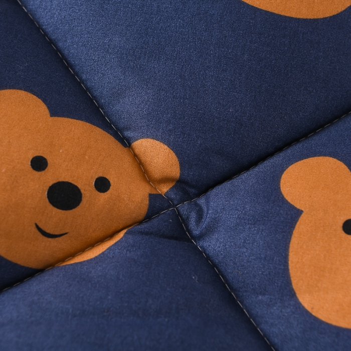 91家纺网 家纺一手货源 找家纺 富威堡家纺2023新款亲肤棉印花床垫 卡通熊