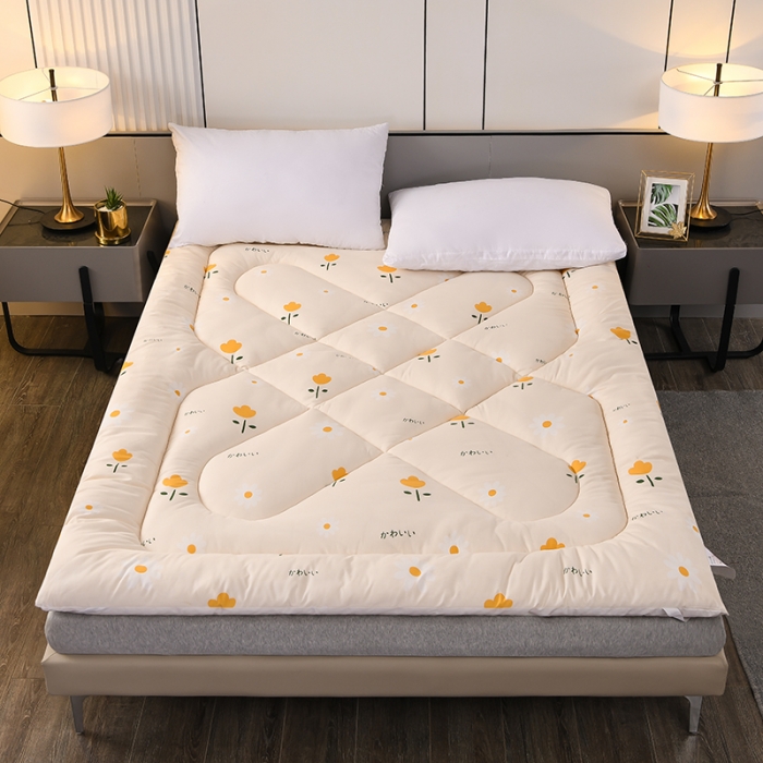 91家纺网 家纺一手货源 找家纺 富威堡家纺2023新款亲肤棉印花床垫 郁金香米