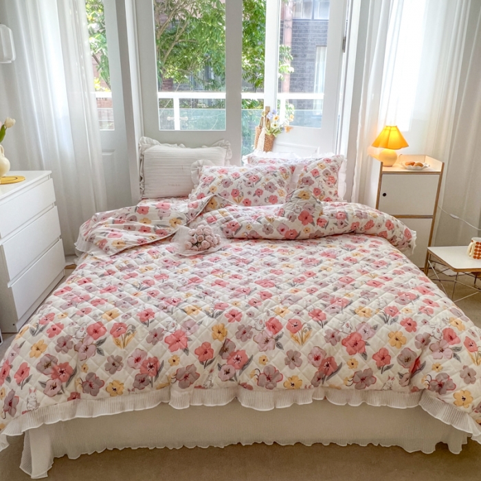 91家纺网 家纺一手货源 找家纺 淑女公社家纺 2022新款四季多功能全夹棉四件套 花园兔