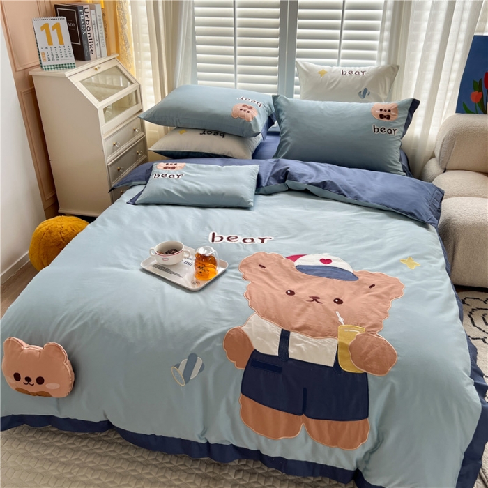 91家纺网 家纺一手货源 找家纺 总星野 2022新款啵啵熊系列100支澳棉贴布绣绣花四件套