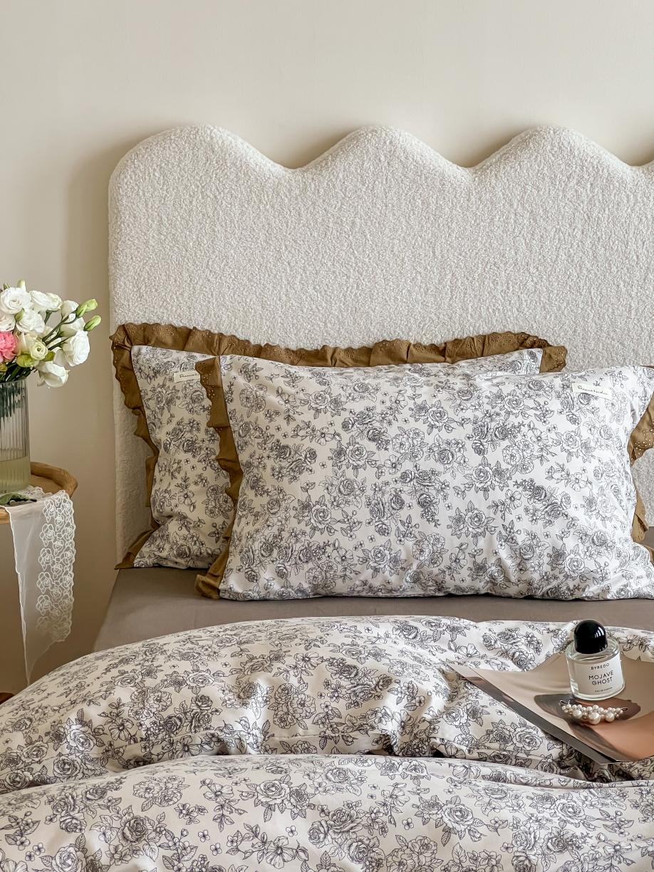 91家纺网 家纺一手货源 找家纺 （总）汇庭 2022新款艾莎四件套棚拍