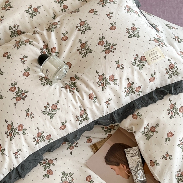 91家纺网 家纺一手货源 找家纺 汇庭 2022新款艾莎四件套棚拍 索菲亚