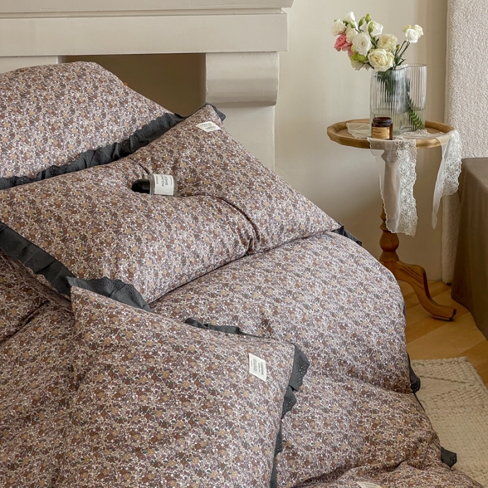 91家纺网 家纺一手货源 找家纺 汇庭 2022新款艾莎四件套棚拍 雅朵