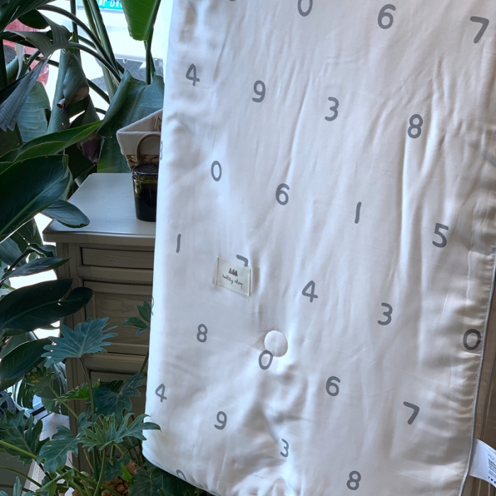 91家纺网 家纺一手货源 找家纺 汇庭 2022新款2米天丝棉夏被 小幸运