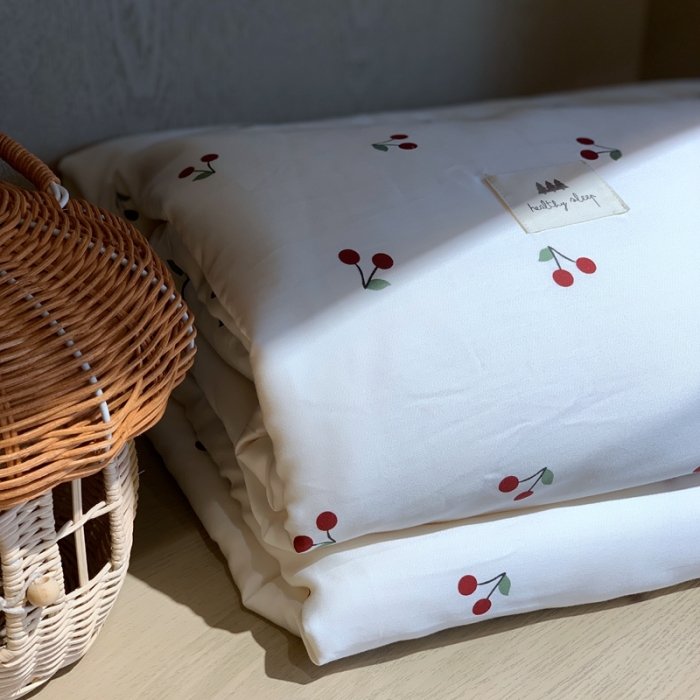 91家纺网 家纺一手货源 找家纺 汇庭 2022新款2米天丝棉夏被 小樱桃