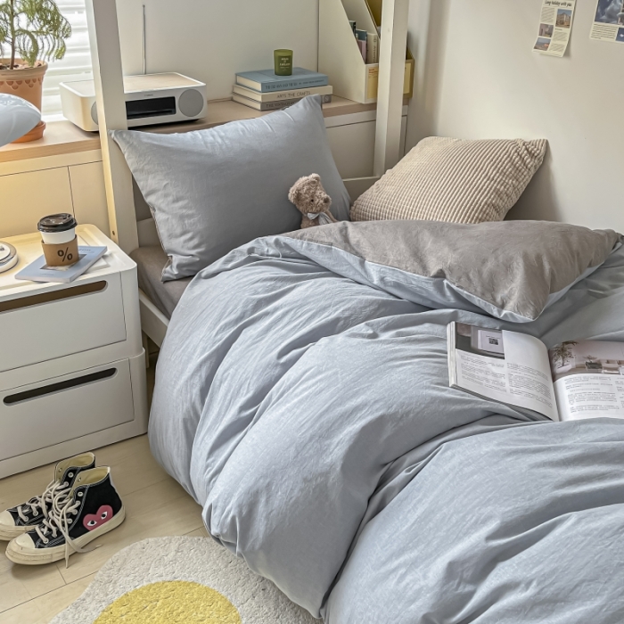 91家纺网 家纺一手货源 找家纺 秀色 纯色双拼全棉水洗学生宿舍三件套被套四件套 浅蓝+浅灰